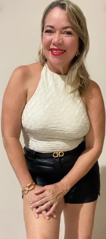 Massagem tântrica sensitiva & terapêuticas. Massagem tântrica