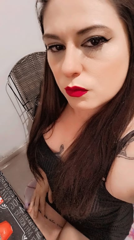 Giovanna Massoterapeuta - Massagens Relaxantes, Tântrica e Nuru