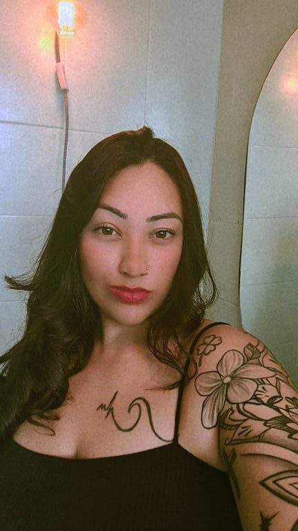 Japa Massoterapeuta / Massagem Relaxante e Tântrica 