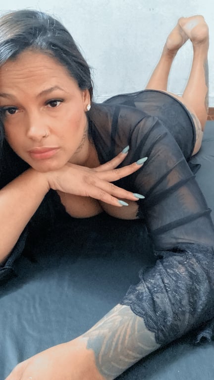 Ísis Brandão a melhor massagem você encontra aqui