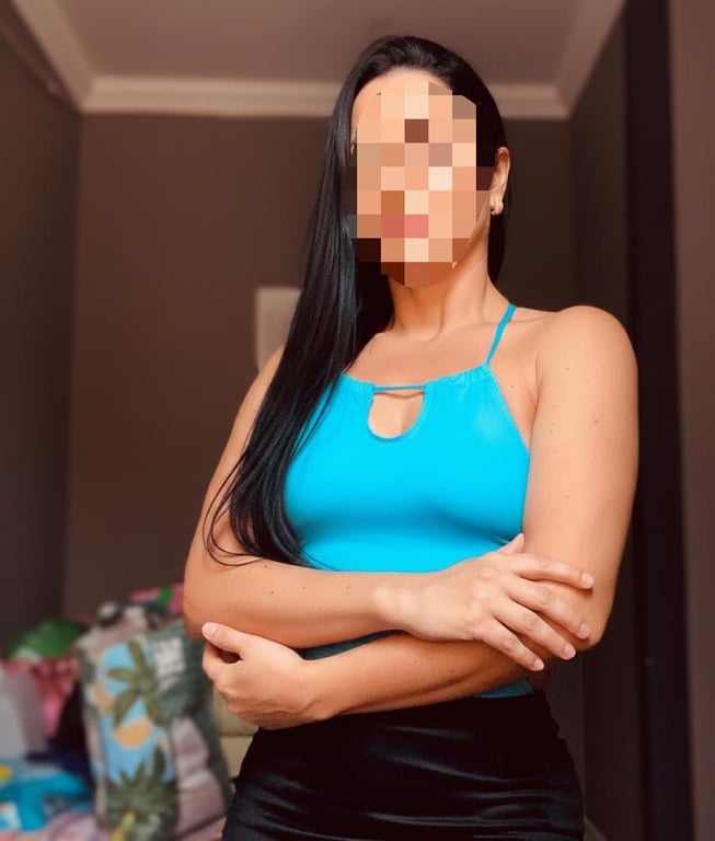 Marcella Massoterapeuta sensual Massagem