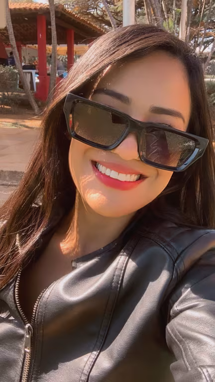 Helena Terapeuta Tantrica Massagem sensual em