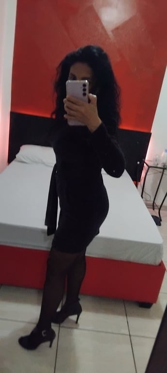 Sofia , massagens para homens de bom nível. 