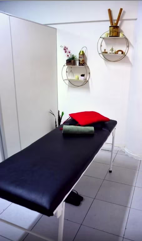 Elaine Massoterapeuta Esteticista e Depiladora Massagem