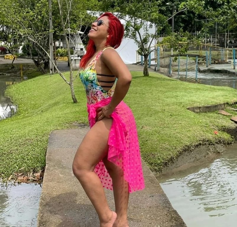 Laura Ferrax, massagens terapêuticas e corporais Massagem