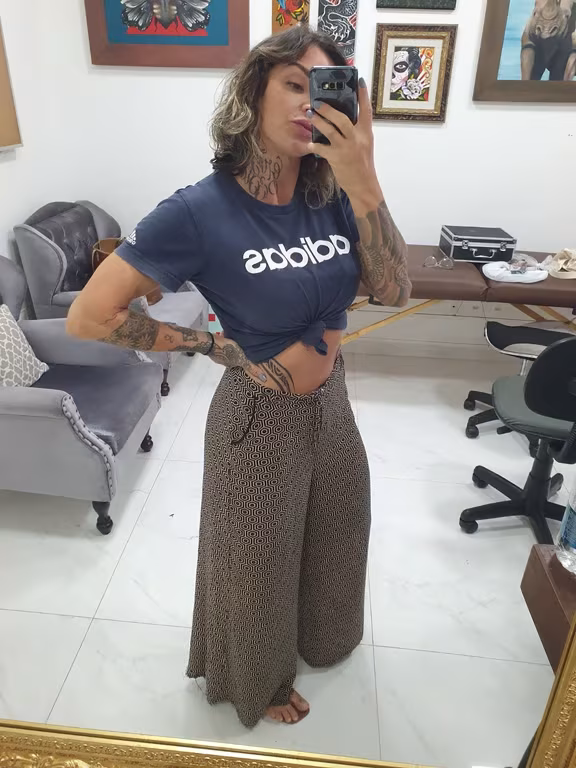 Mi, Terapeuta Energética e massoterapeuta, equilíbrio e bem estar. Massagista em