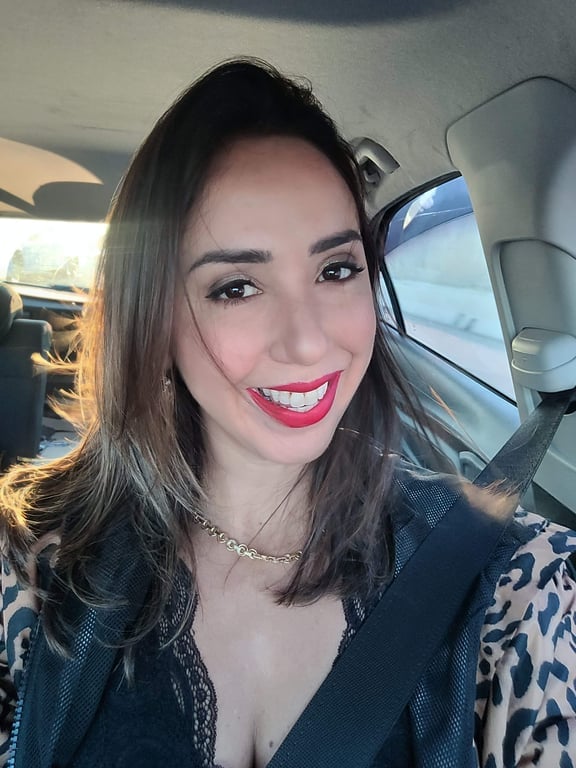 Shananda Prem - Especialista em Massagem Tântrica e Nuru