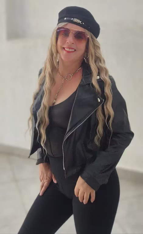 Anne: Terapeuta Trabalho com massagens Massagem em
