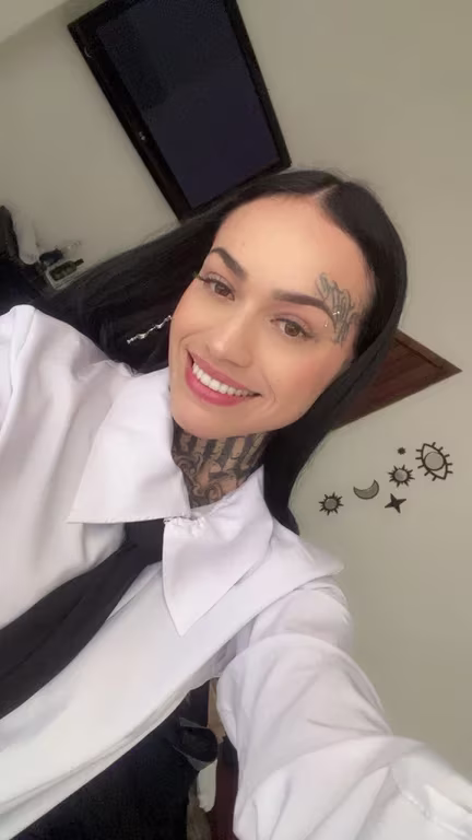 Vitoria Lins onde o prazer não é só carne Massagem tântrica em