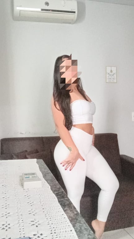 Suellen massagista sensual NUru!