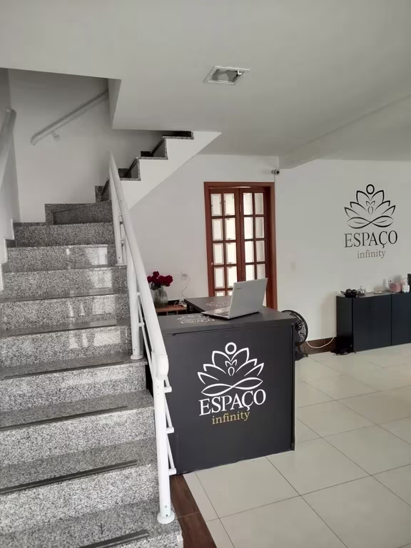Espaço Infinity Momentos Especiais | Uma experiência diferente Massagista