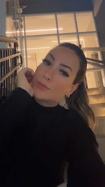 Júlia - Massagem Sensual, Tântrica e Nuru