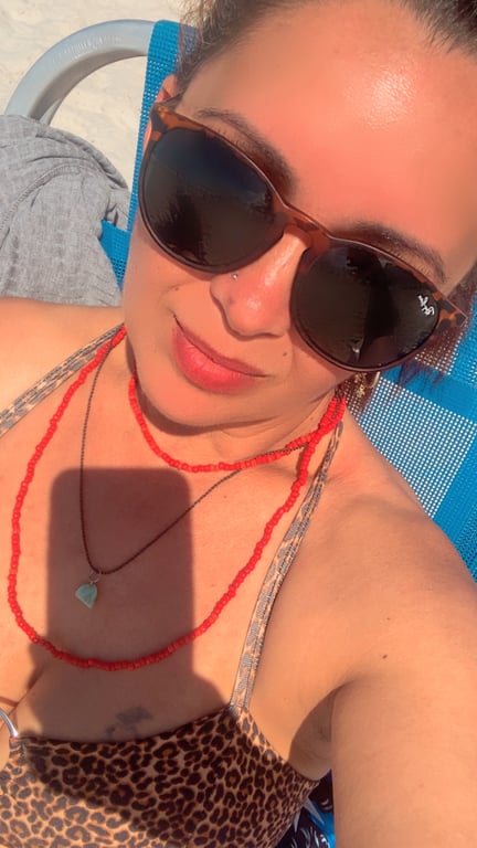 Karina Luiz Massoterapeuta Holísticas Promovendo o Relaxamento Massagem nuru em