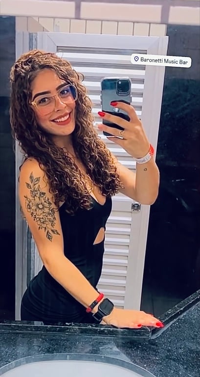 Maria Vasconcelos - Massoterapeuta Massagem