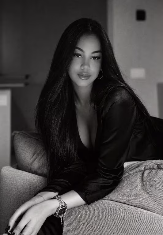 Thalia Tantra, especialista em NURU ORIENTAL e VIVÊNCIA RITUALÍSTICA