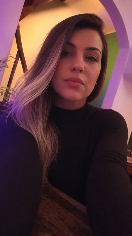 Terapeuta Hariany - Expanda sua energia vital