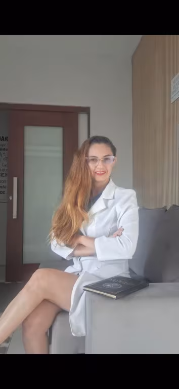 MASSOTERAPEUTA TÂNTRICA / PROSTÁTICA E HOLISTICA