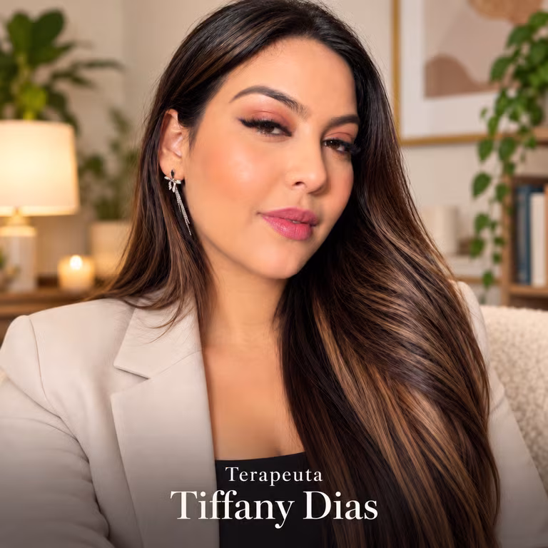 Relaxamento e consciência corporal no Studio Tantra em Londrina