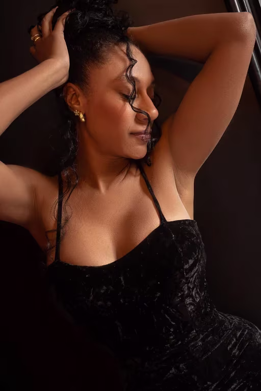 Val Goulart Massagem Erótica. Relaxe e sinta. Massagem