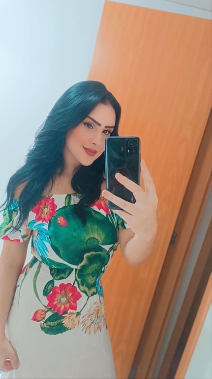 Letícia – Massoterapeuta Especializada em Bem-Estar e Relaxamento