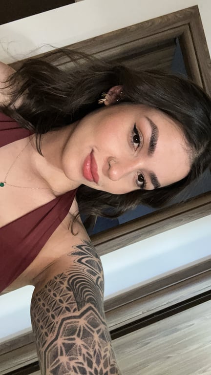 Luna — massagem relaxante & Nuru para momentos únicos.