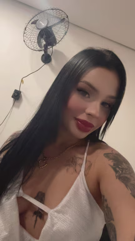 Bruna Verassi Massoterapeuta Massagem Sensual