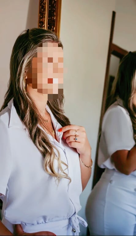 Mel Loira casada Massoterapeuta atenciosa