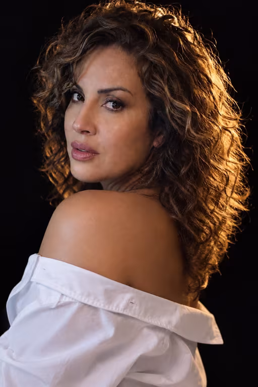 Jade | Um toque de bem estar, seu corpo merece essa pausa. Massagem tântrica em