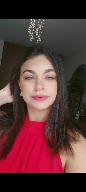 Lari - Massagem Tântrica e Vivência Nuru, Spa e Dominatrix 