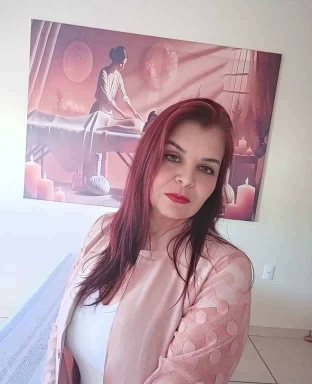 Valeriah Massoterapeuta Bem estar em cada toque Massagem sensual Valeriah Massoterapeuta Bem estar em cada toque Massagem sensual