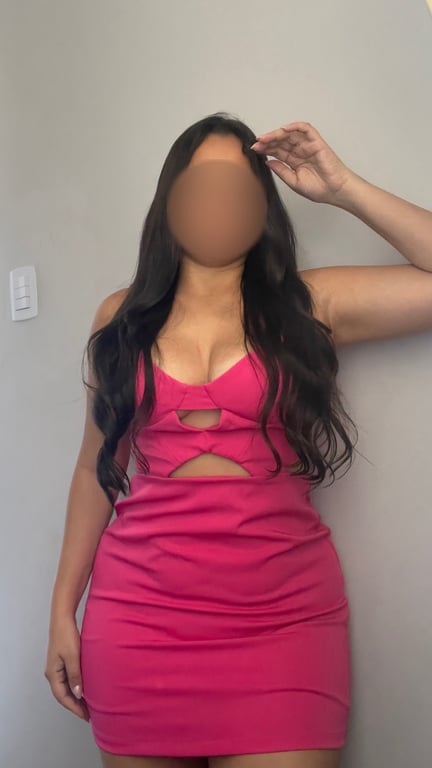 Melissa- Permita-se viver uma experiência única de sensações e prazer! Massagem