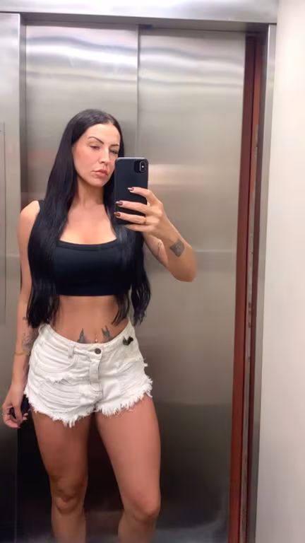 Thais Cora Massagem Relaxante de puro bem estar.