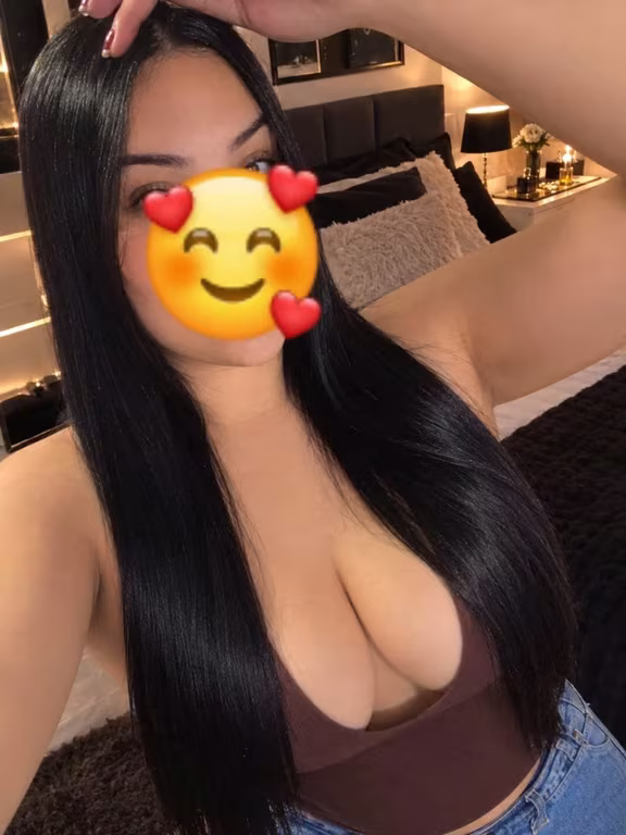 Larissa / Especialista Em Massagem E sensualidade Massagem em