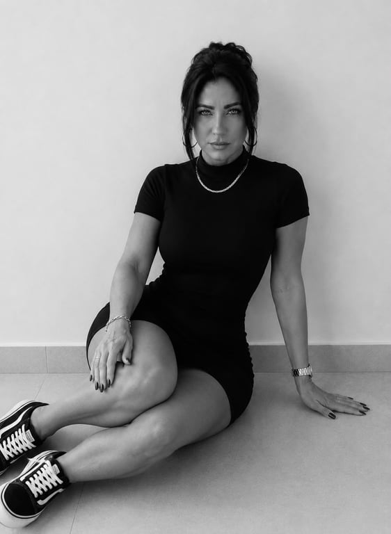 Julia Medeiros, massagista.