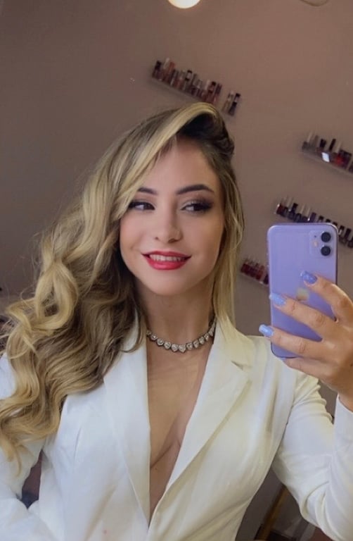 Talita, a cura do seu estresse Massagem nuru