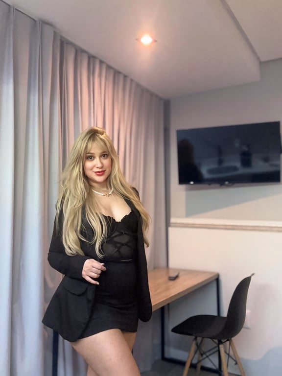 Terapeuta Naty atenção aos detalhes Massagem