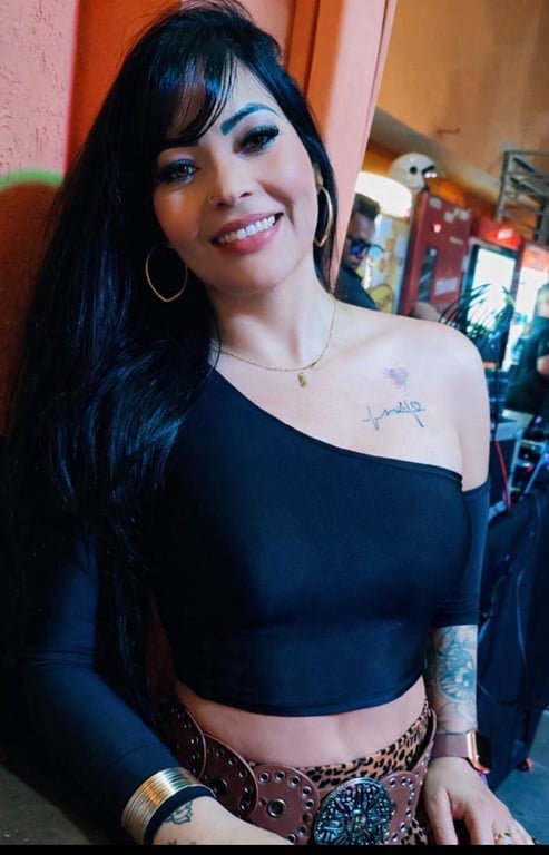 TERAPEUTA CORPORAL / YOGA MASSAGEM AYUVÉDICA/ MASSAGEM RELAXANTE Massagem nuru