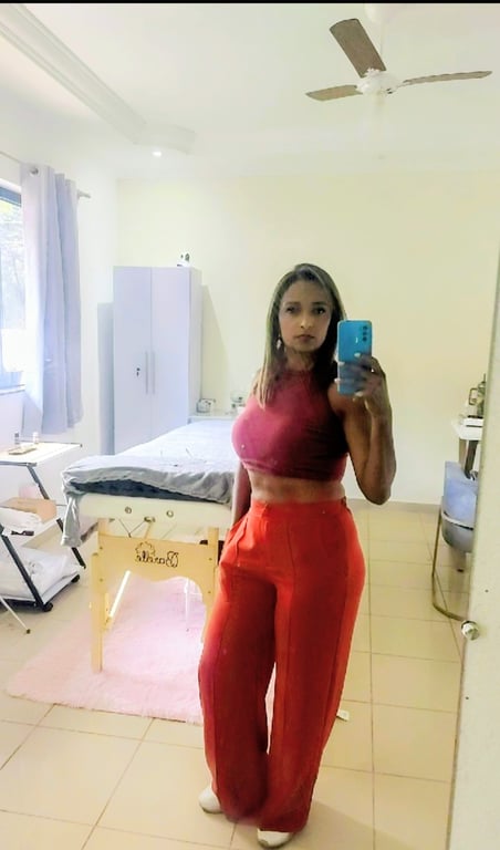 Venha sentir o poder da massagem com toques e caricias Massagem Venha sentir o poder da massagem com toques e caricias Massagem