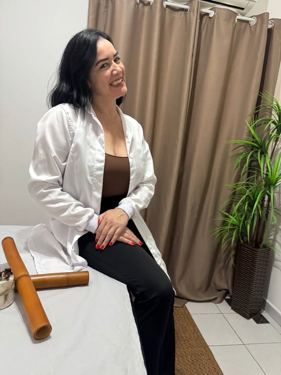 Amanda - Massagista, Depilação e cuidados pessoais 