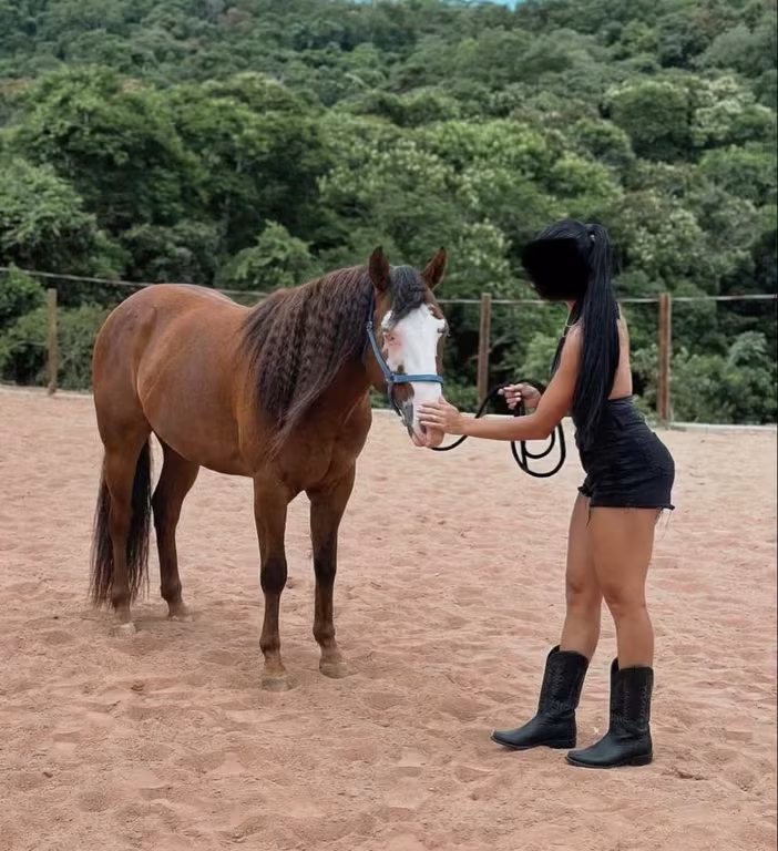 Gabriela Sou muito mais do que você pode imaginar! Massagem em