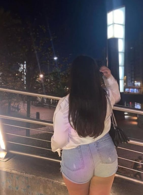 Nallanda, Massagem relaxante e sensual.