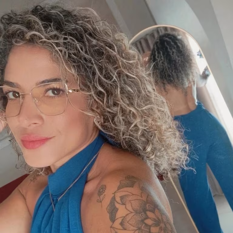 Kati Terapeuta Sensorial • Conexão & Êxtase •