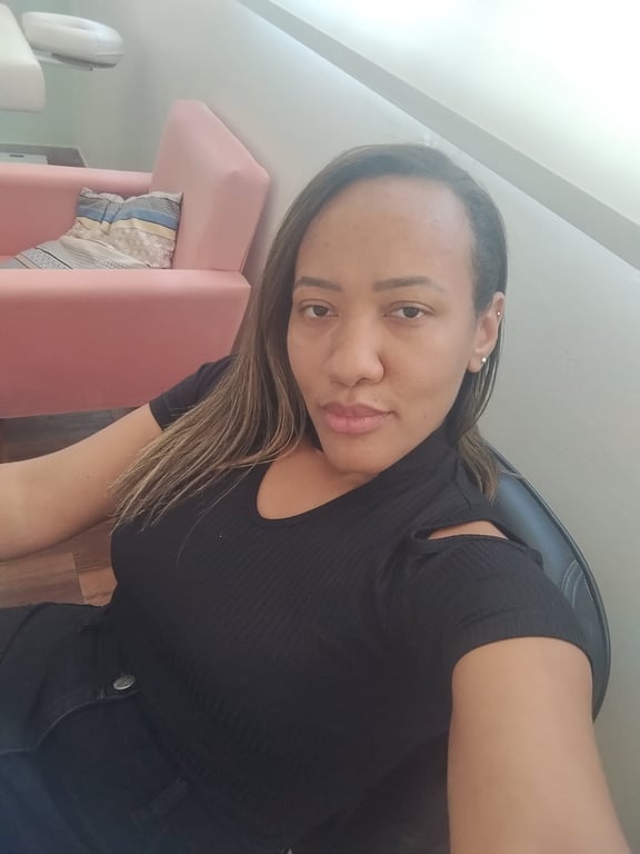 Eliza Franco massoterapia e Estética 