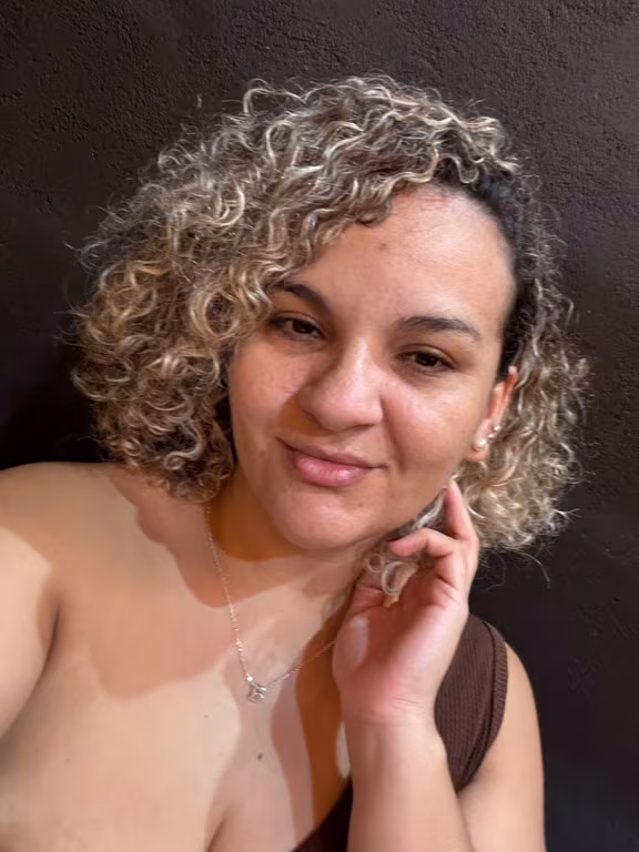 Atendendo no sábado até as 17h, relaxamento dos pés a cabeça