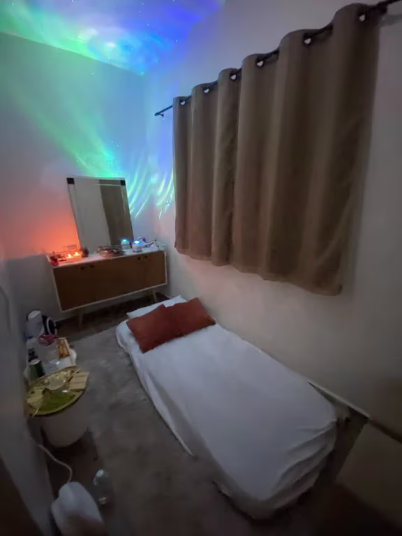 Lunna Castelli Massagem Tântrica Diadema Massagem tântrica em
