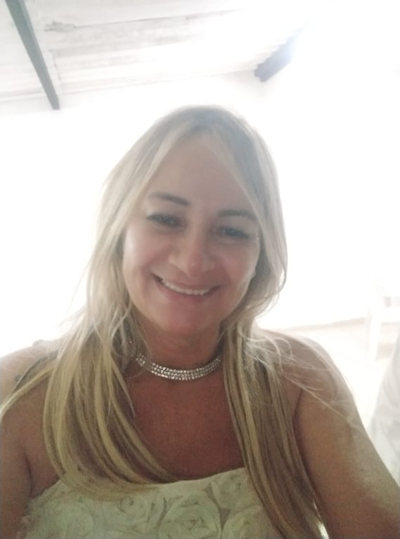 Pérola Dedicada em te proporcionar momentos que ficaram marcados! Massagem nuru