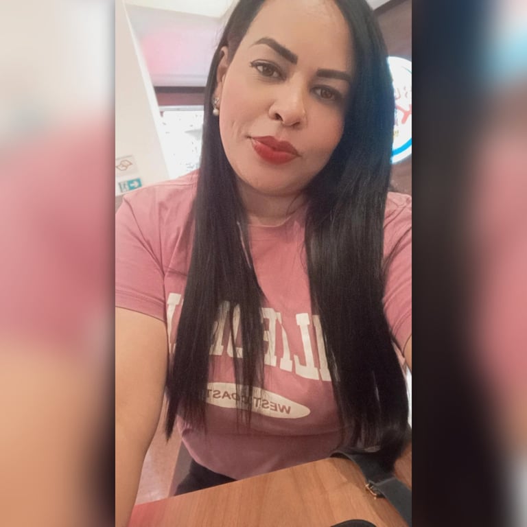 Massoterapeuta - Massagem Relaxante e Nuru. Massagista Massoterapeuta - Massagem Relaxante e Nuru. Massagista