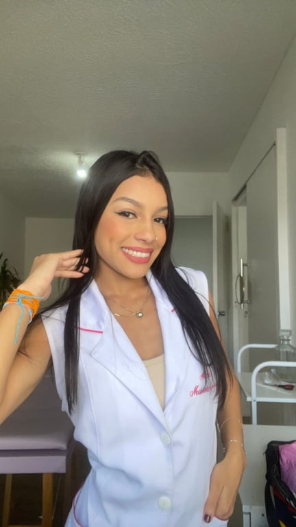 Leticia Massagem Tântrica Sensual • Onde o Toque Fala Mais que Palavra