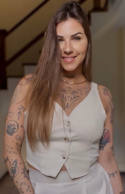 DYANA Massagista em