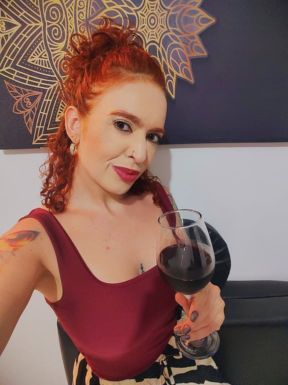 Juliana Alves Fisioterapeuta Massoterapeuta Massagem sensual